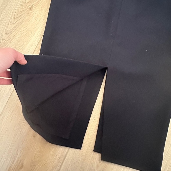 Babaton Black Pencil Skirt - Picture 3 of 4